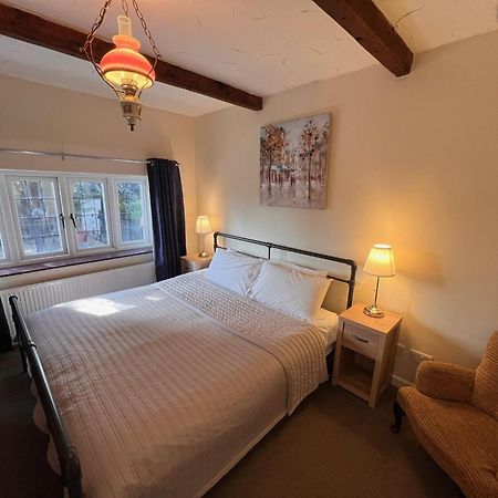 Hunston Mill Self Catering Dog Stay For Free Chichester Kültér fotó