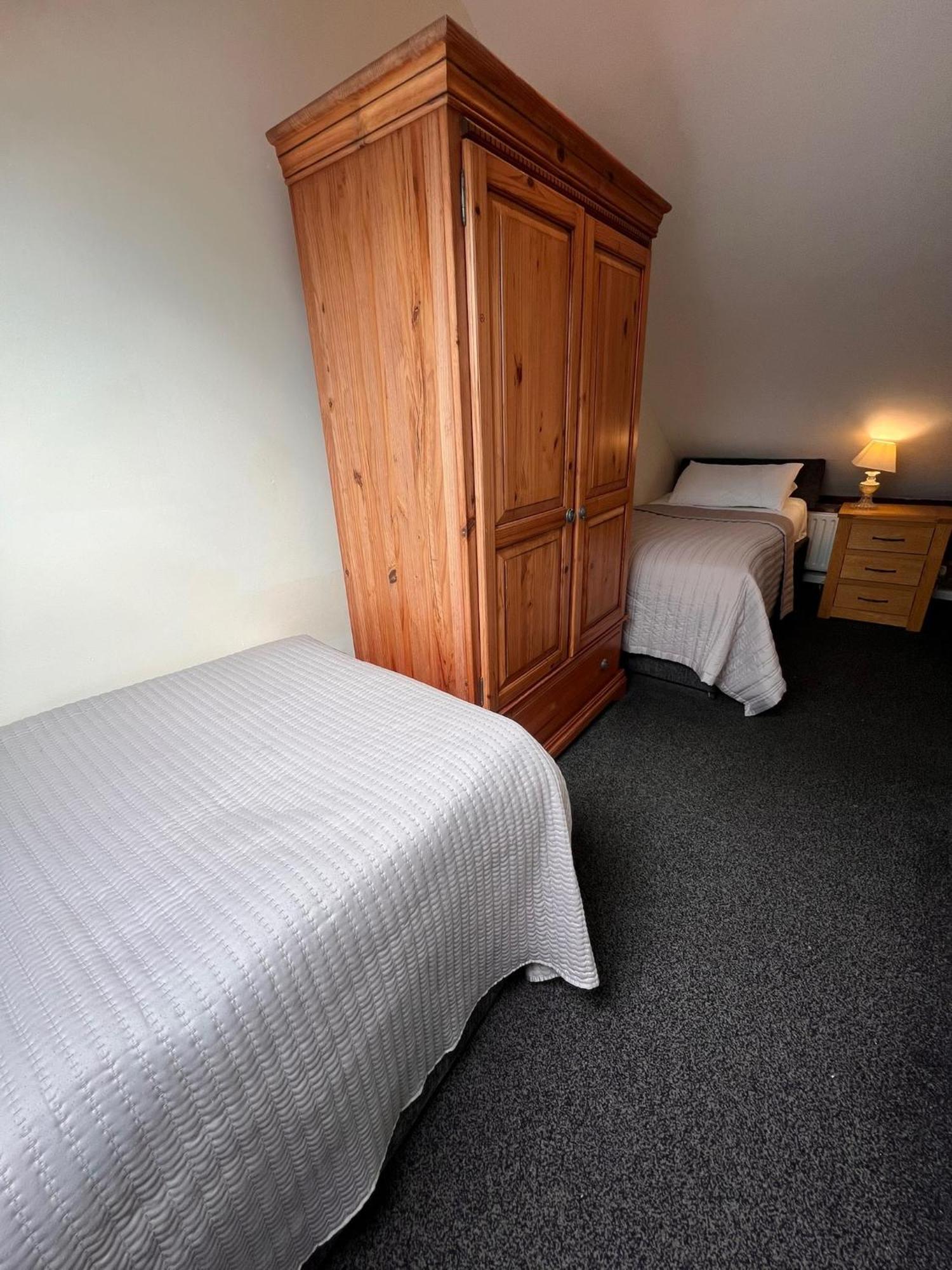 Hunston Mill Self Catering Dog Stay For Free Chichester Kültér fotó