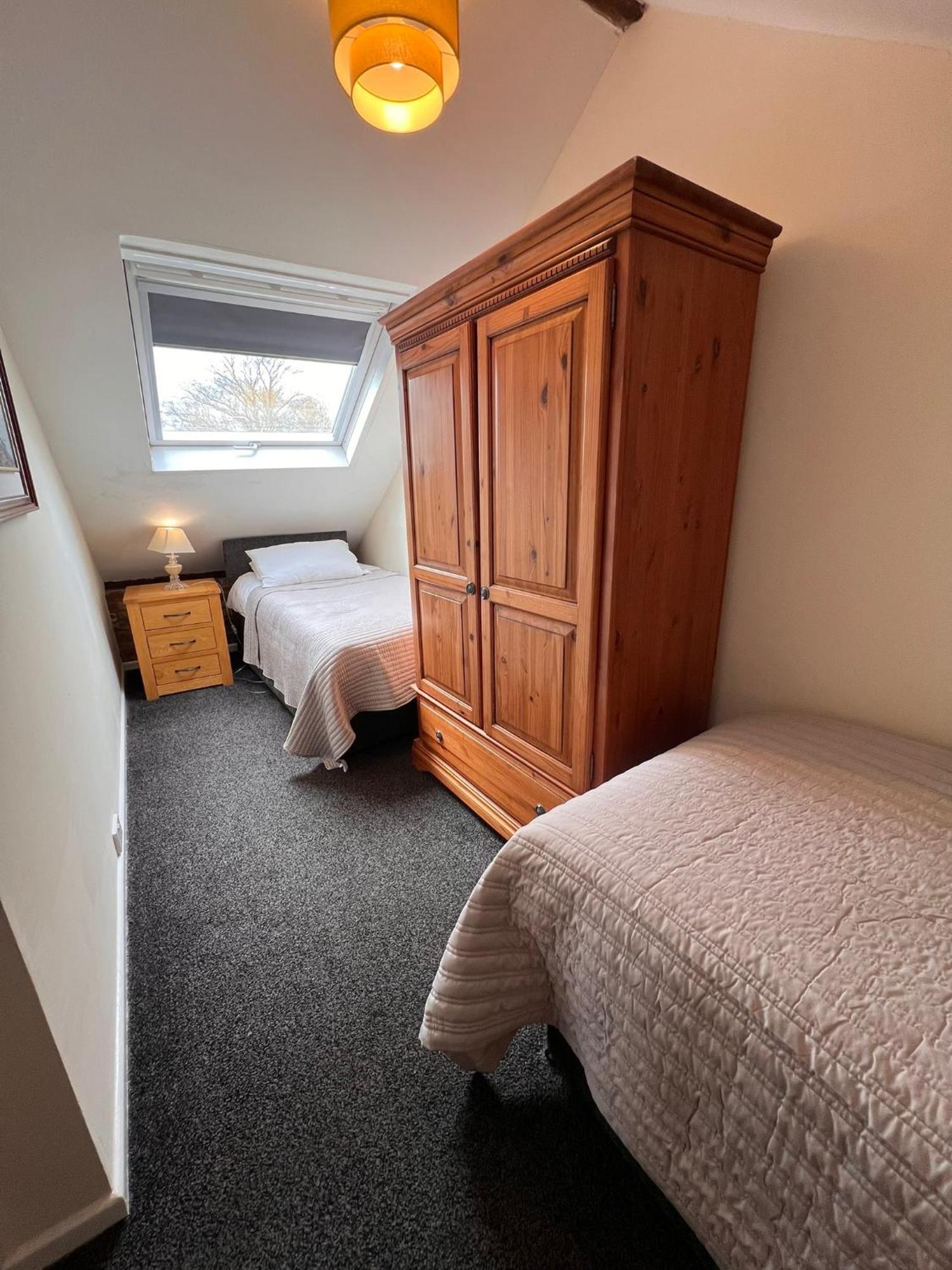 Hunston Mill Self Catering Dog Stay For Free Chichester Kültér fotó