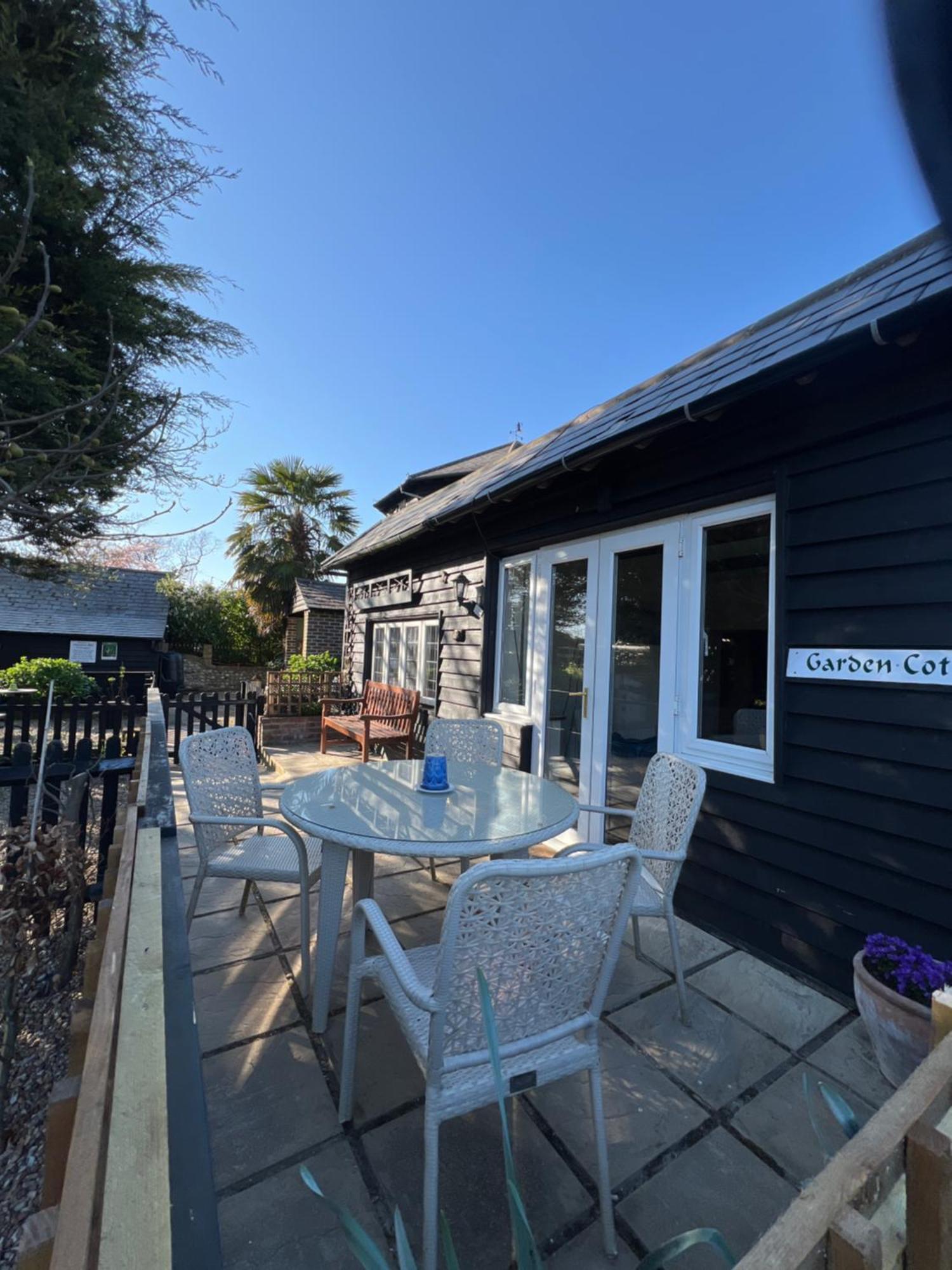 Hunston Mill Self Catering Dog Stay For Free Chichester Kültér fotó